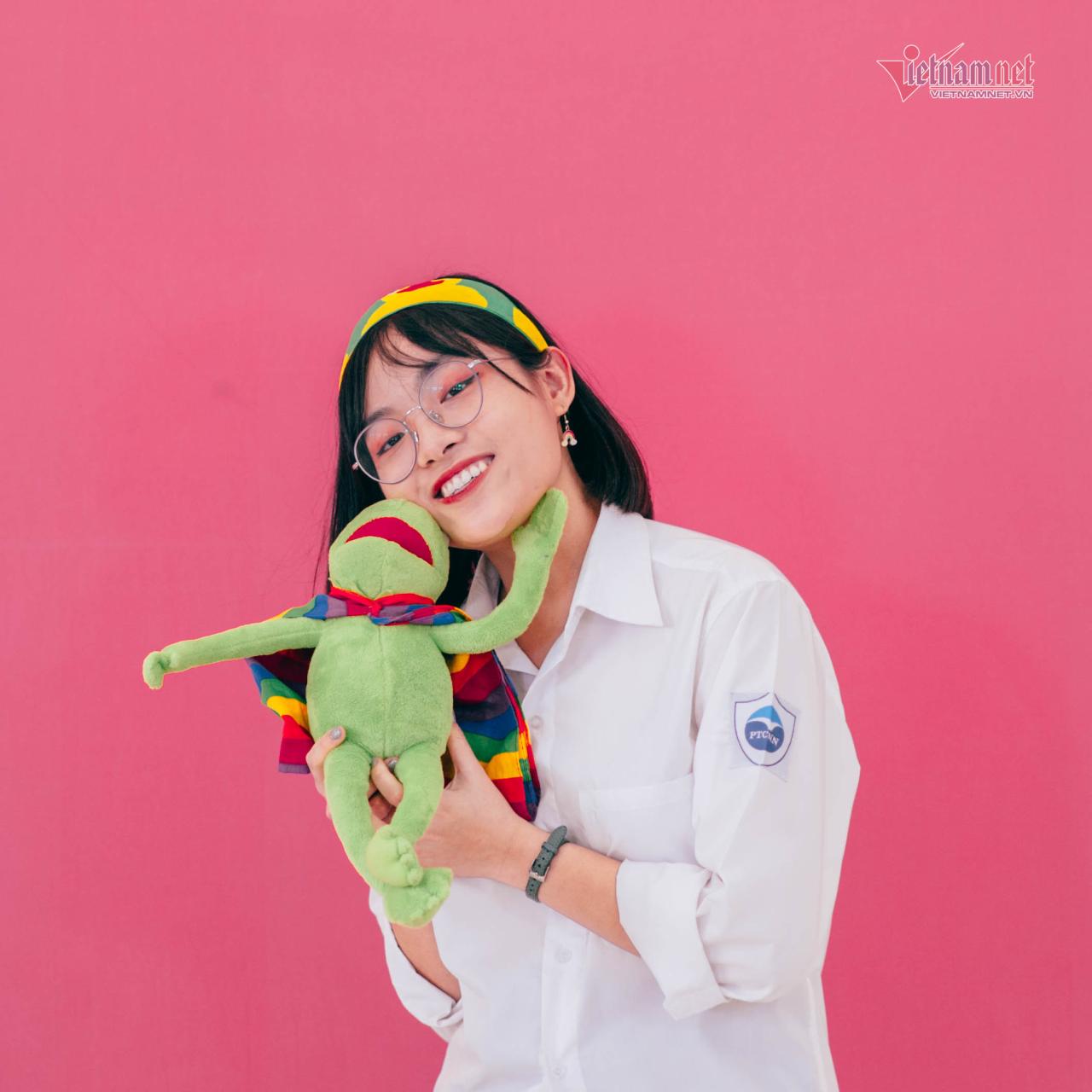 3 nữ sinh 8.5 IELTS được Học viện Ngoại giao tuyển thẳng