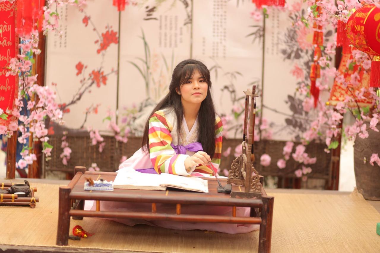 Nữ sinh mang 'Nước mắm' vào bài luận đỗ 6 học bổng Mỹ