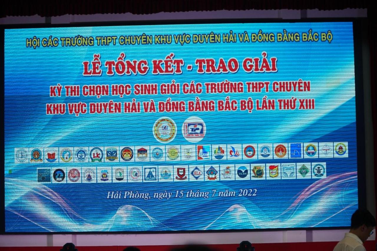 A picture containing text, electronics, display, screenshot</p>
<p>Description automatically generated