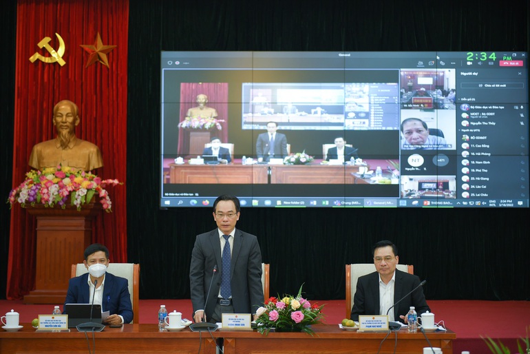 Bộ GD-ĐT đưa ra 6 điểm mới nhất về tuyển sinh đại học, cao đẳng 2022 - 1